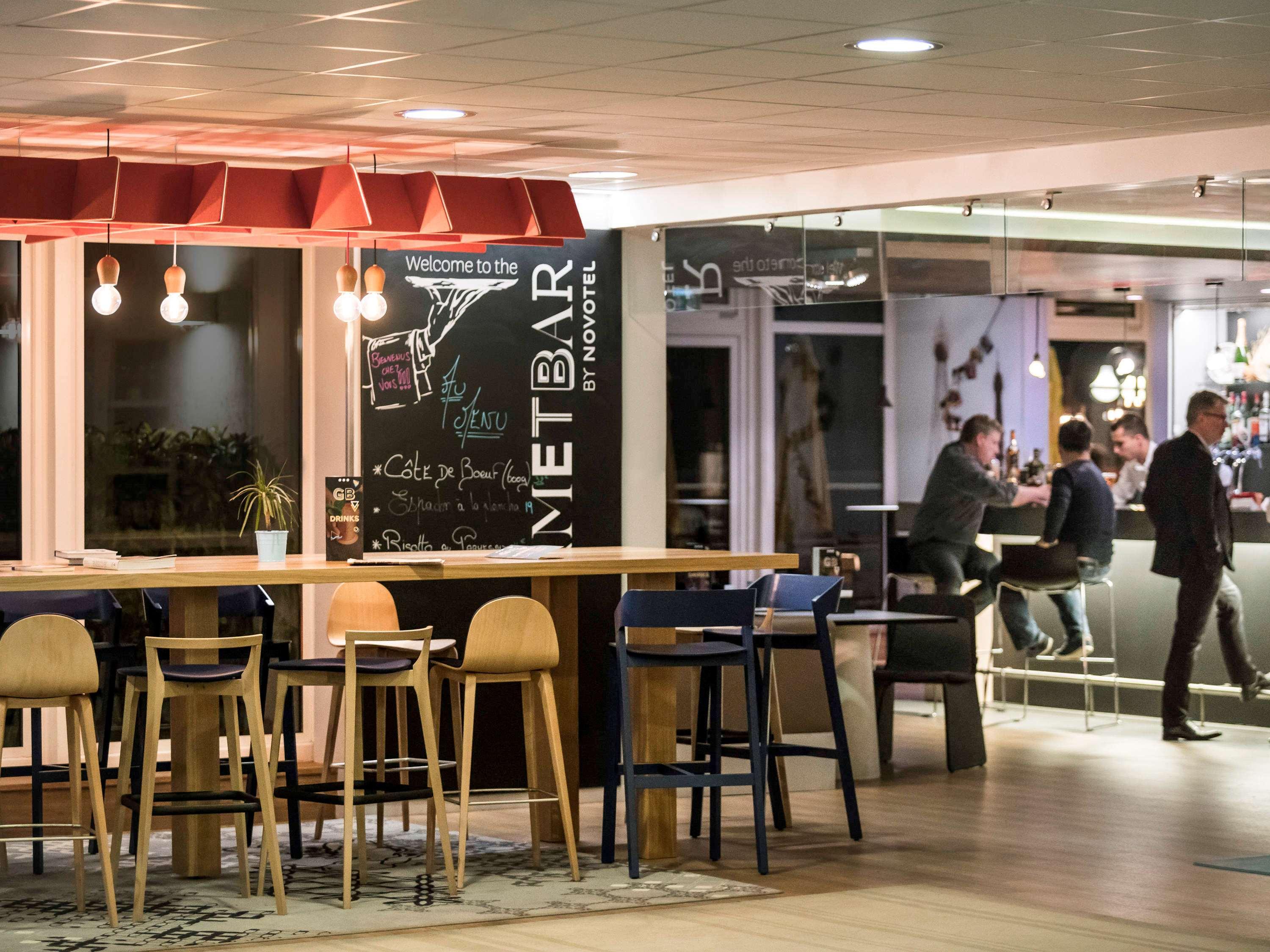 Novotel Saclay Eksteriør billede