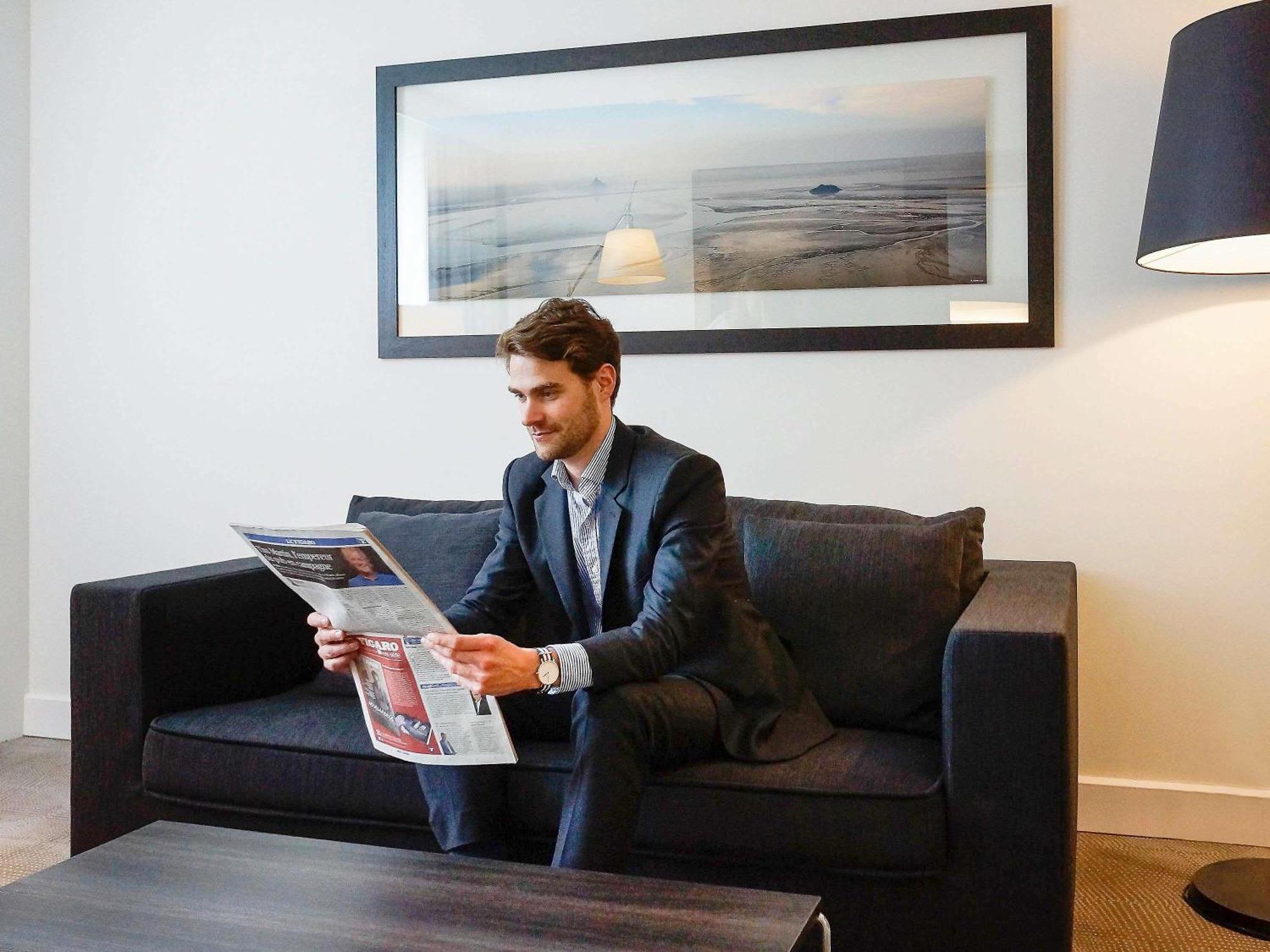 Novotel Saclay Eksteriør billede