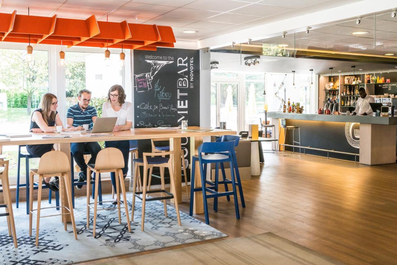 Novotel Saclay Eksteriør billede